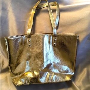 Chi gold bag nwot